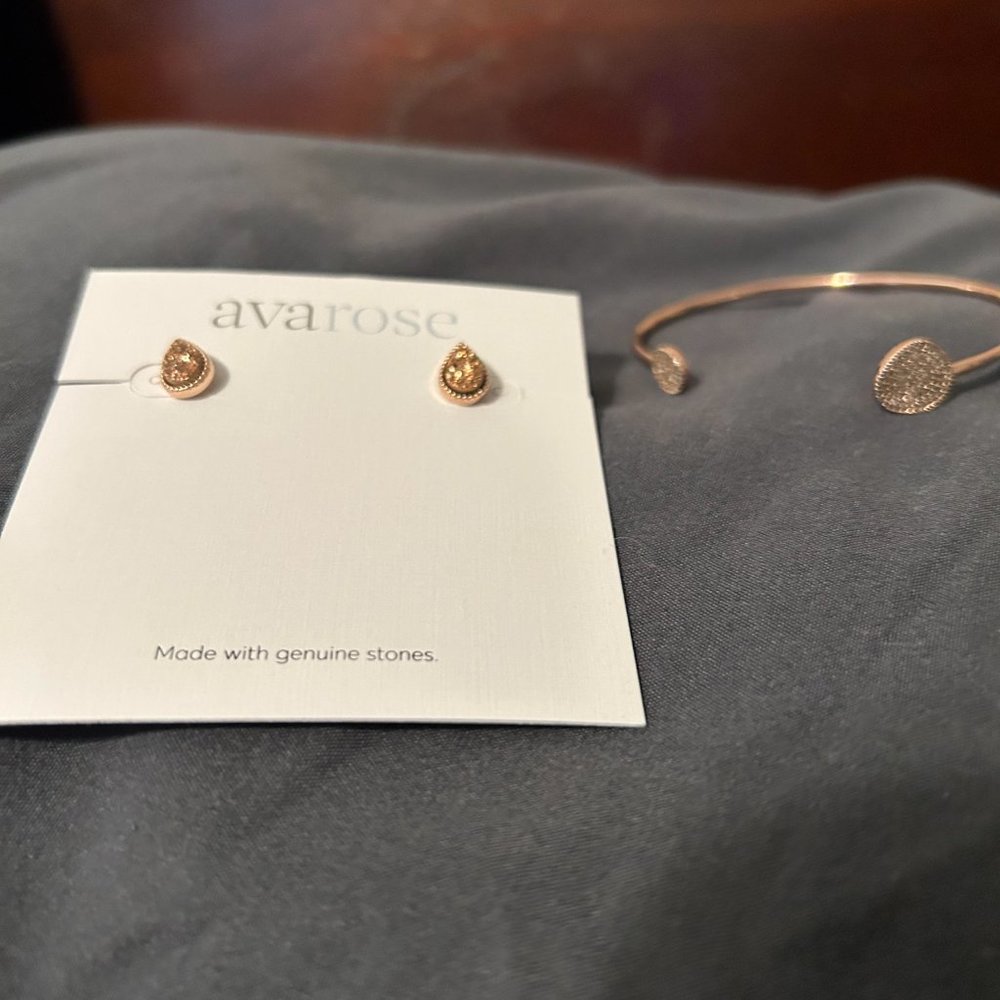 Bracelet/ Earring set